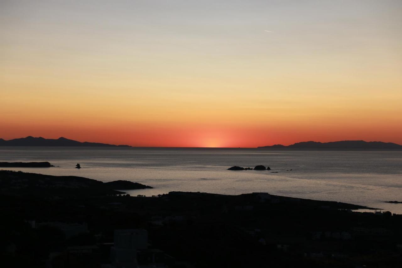 Paros Apartments Cottage ภายนอก รูปภาพ