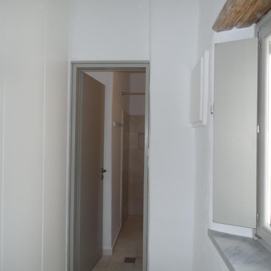 Paros Apartments Cottage ภายนอก รูปภาพ